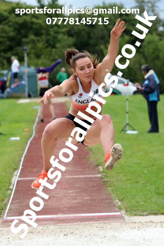 Long Jump 04, NECAA Open Meeting, Morpeth, Sunday, March 23rd. David T. Hewitson/Sports for All Pics